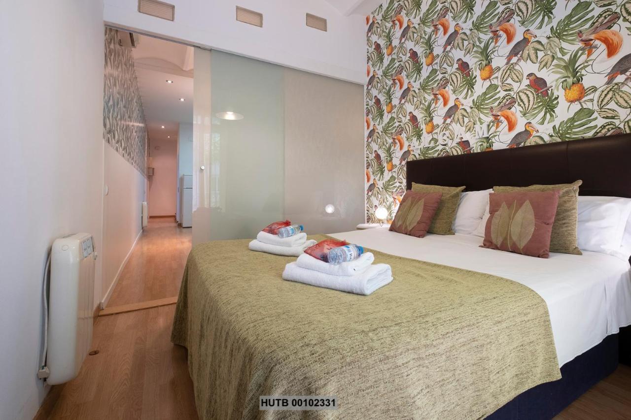 Alcam Montjuic Apartman Barcelona Kültér fotó